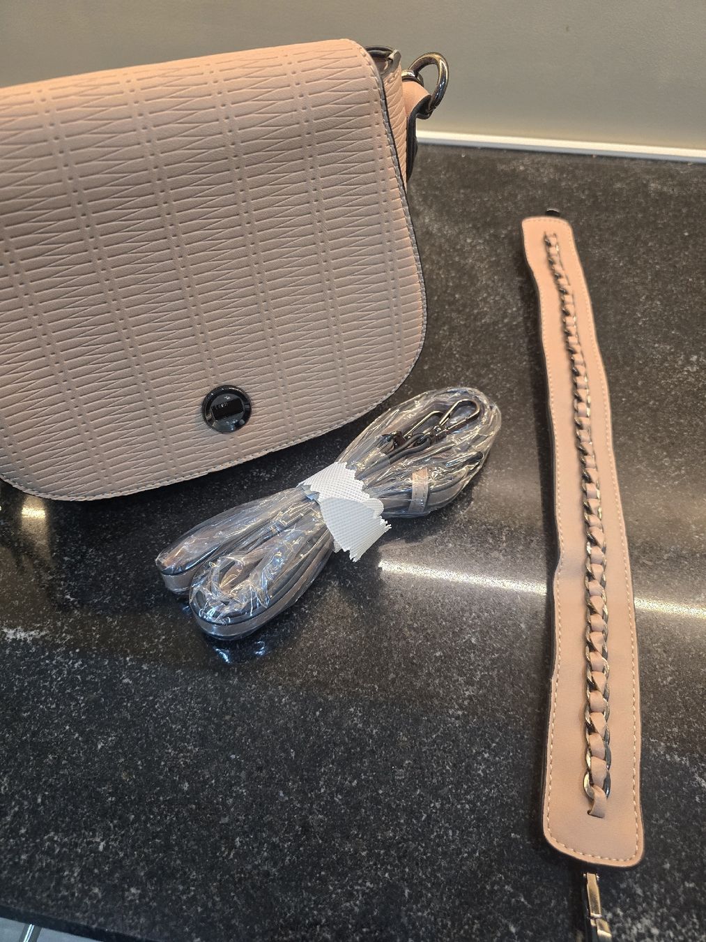 Borse da donna: Handtasche in Altrosa – Nuovo (secondo la descrizione) da Hägglingen venduto da Raff_Ella 7