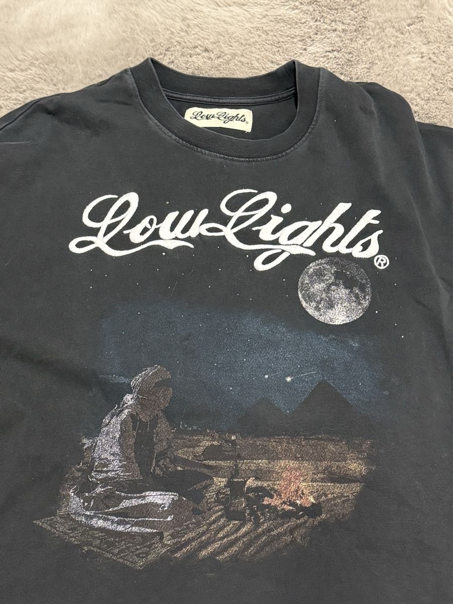 T-shirt: Low Lights T-shirt – Nuovo (secondo la descrizione) da Widen venduto da sim_mbq6 2