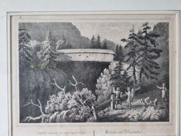 Moutathal Brücke über Moutha Belebte Ansicht TOP