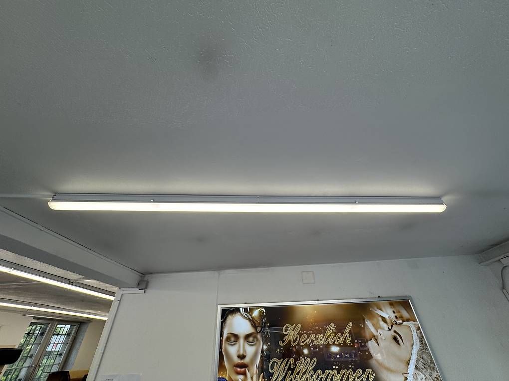 Componenti elettronici: Philips Xitanium LED-Treiber 100W/230V – Usato da Winterthur venduto da blacklight65 1