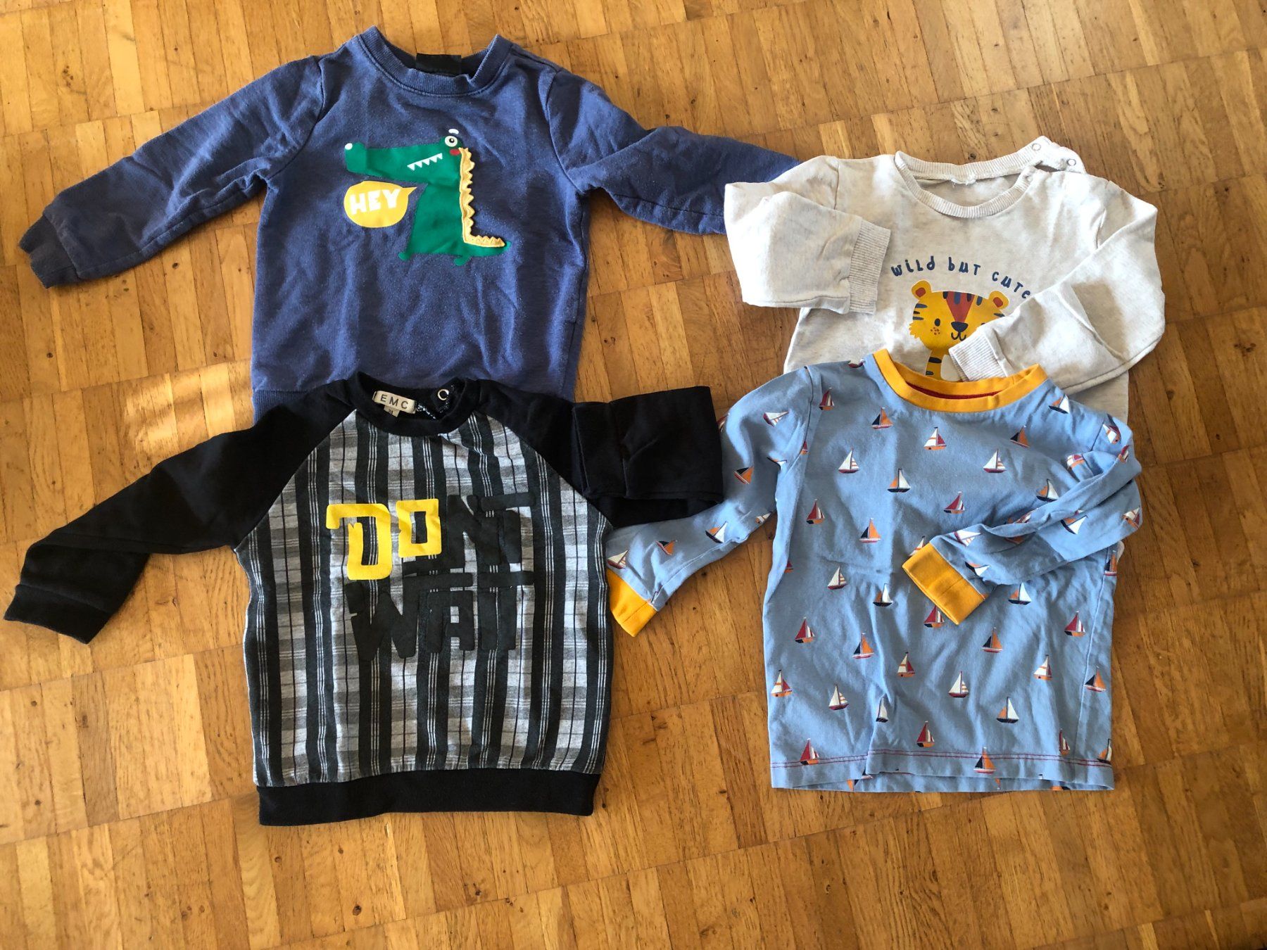 Lotti di vestiti: Kinderkleider Gr.86/92 – Usato da Bassersdorf venduto da sammelfloh 2