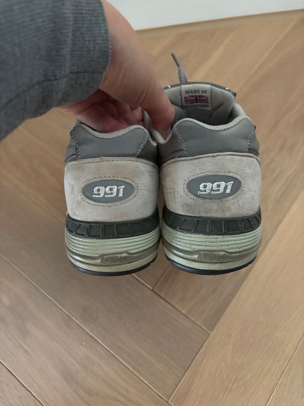 New Balance Scarpe da uomo: New Balance 991 grau, gr. 40 – Usato da Meggen venduto da K.Rigert 2