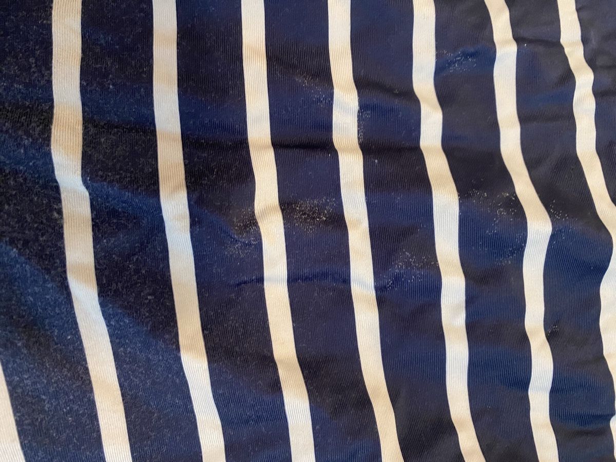 Costumi da bagno: 2 UV-Badeanzüge von Polarn O. Pyret. – Usato da Thalwil venduto da ollena 6