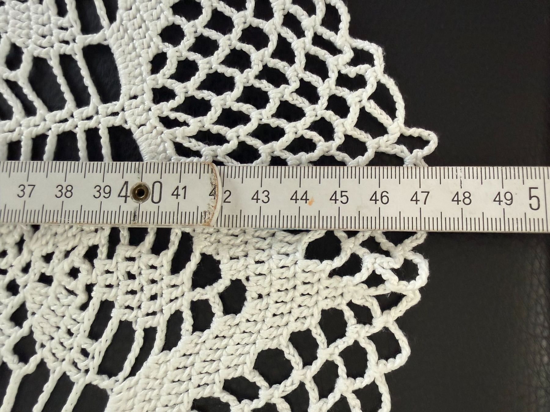 Sottobicchieri: Spitzendeckchen  Untersetzer  gehäkelt  Farbe weiss – Usato da Subingen venduto da ArtBead 3