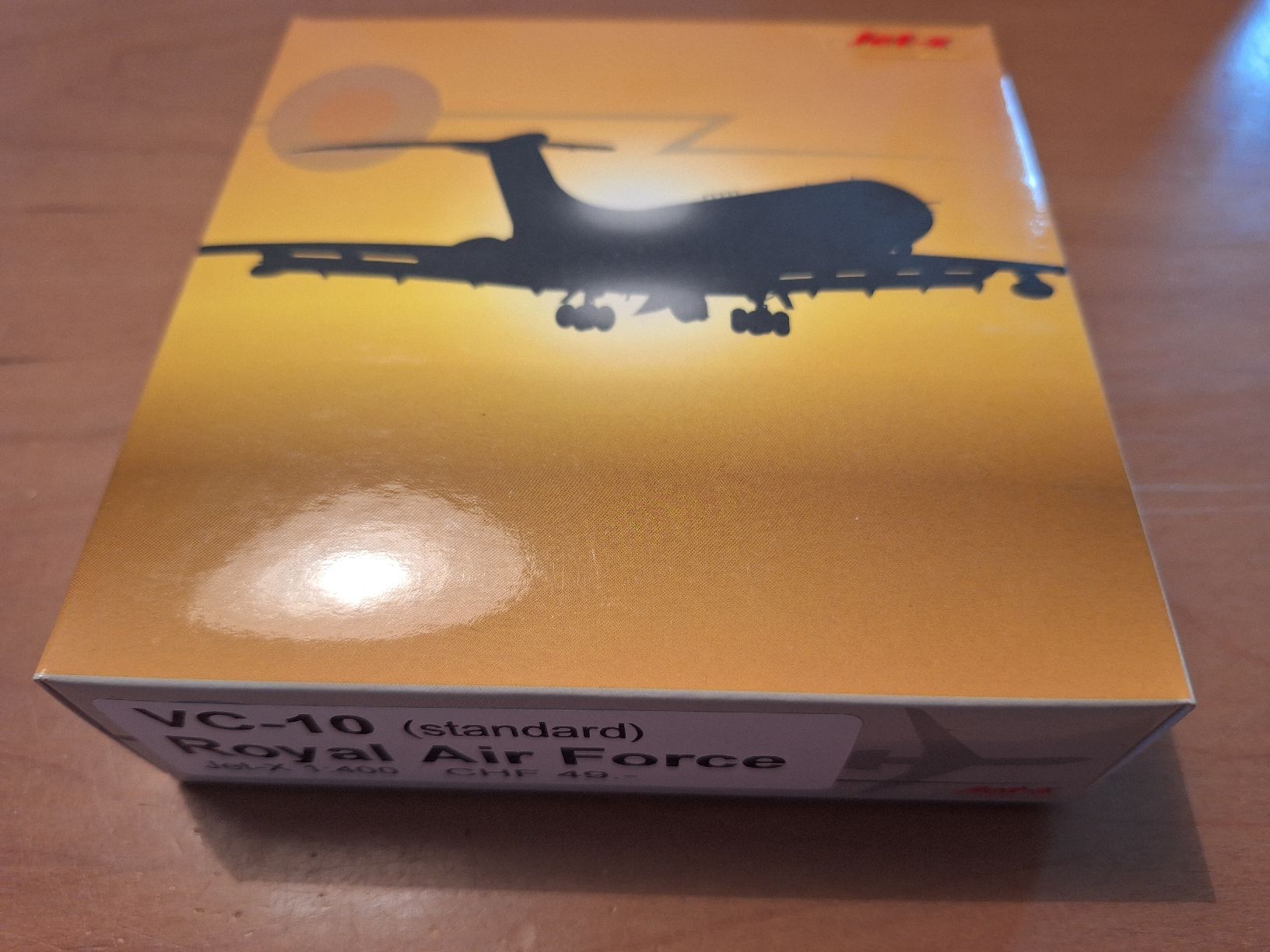 Kit di modellismo & Modellini statici: VC-10 Royal Air Force 1:400 SV108 – Usato da Sargans venduto da nicsam1815