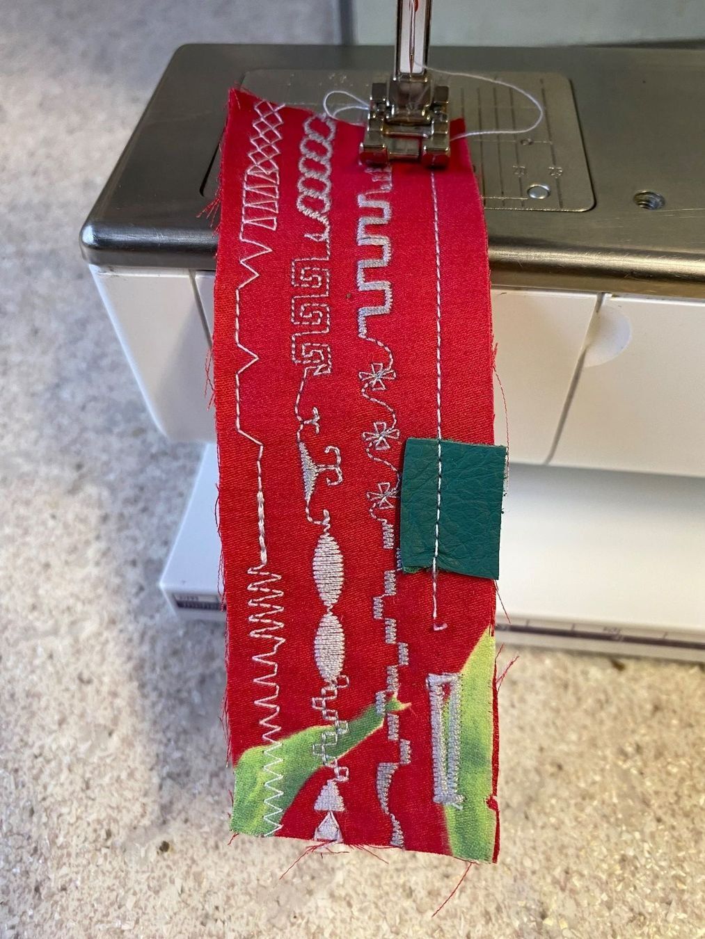 Bernina Machines à coudre: Nähmaschine Bernina virtuosa 155 – D'occasion à Zürich par rob_s967 2