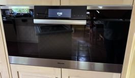 Miele Einbaubackhofen breit / Miele four encastrable large