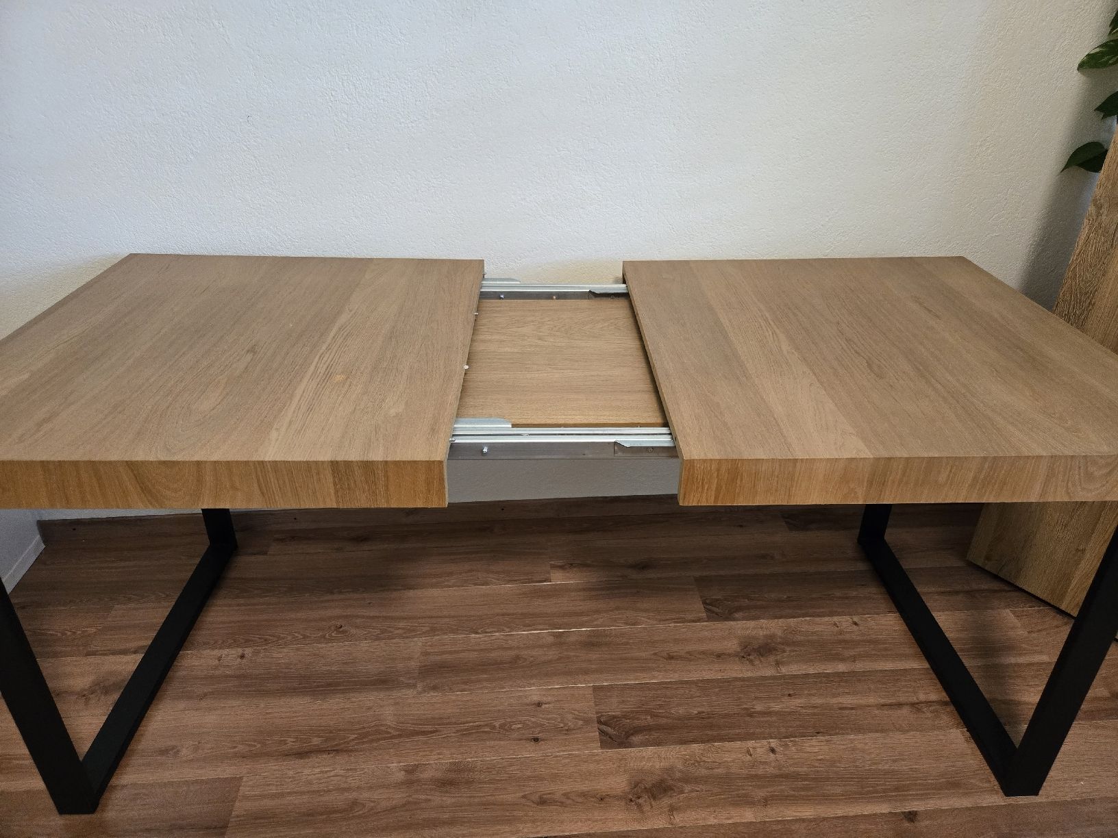 Ikea Tables: IKEA "TARSELE" ausziehbarer Esstisch – D'occasion à Pfäffikon ZH par mel_ys5m 2