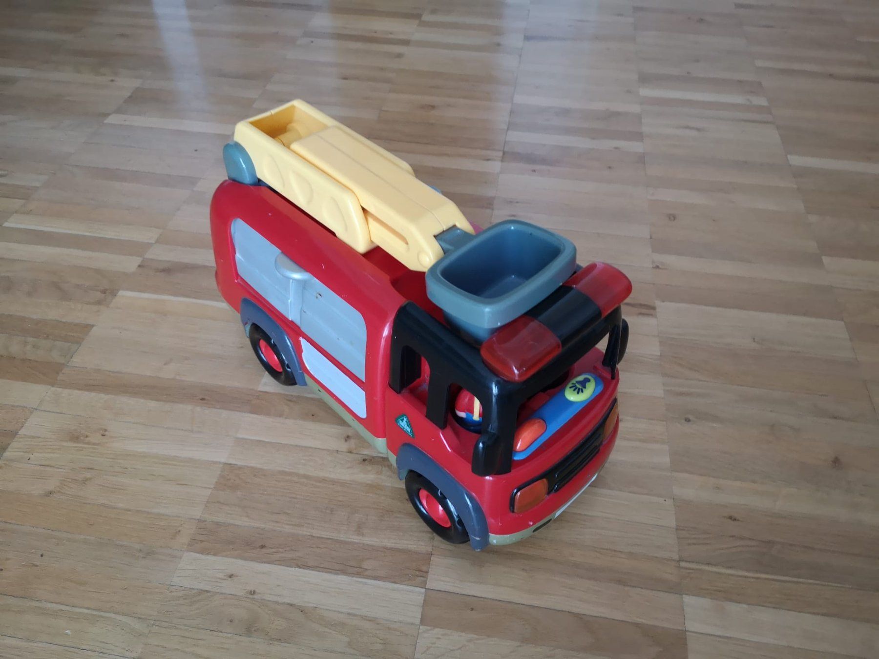 Giocattoli: 3 sehrrr  grosse Spielzeugautos – Usato da Amriswil venduto da Mat08 1