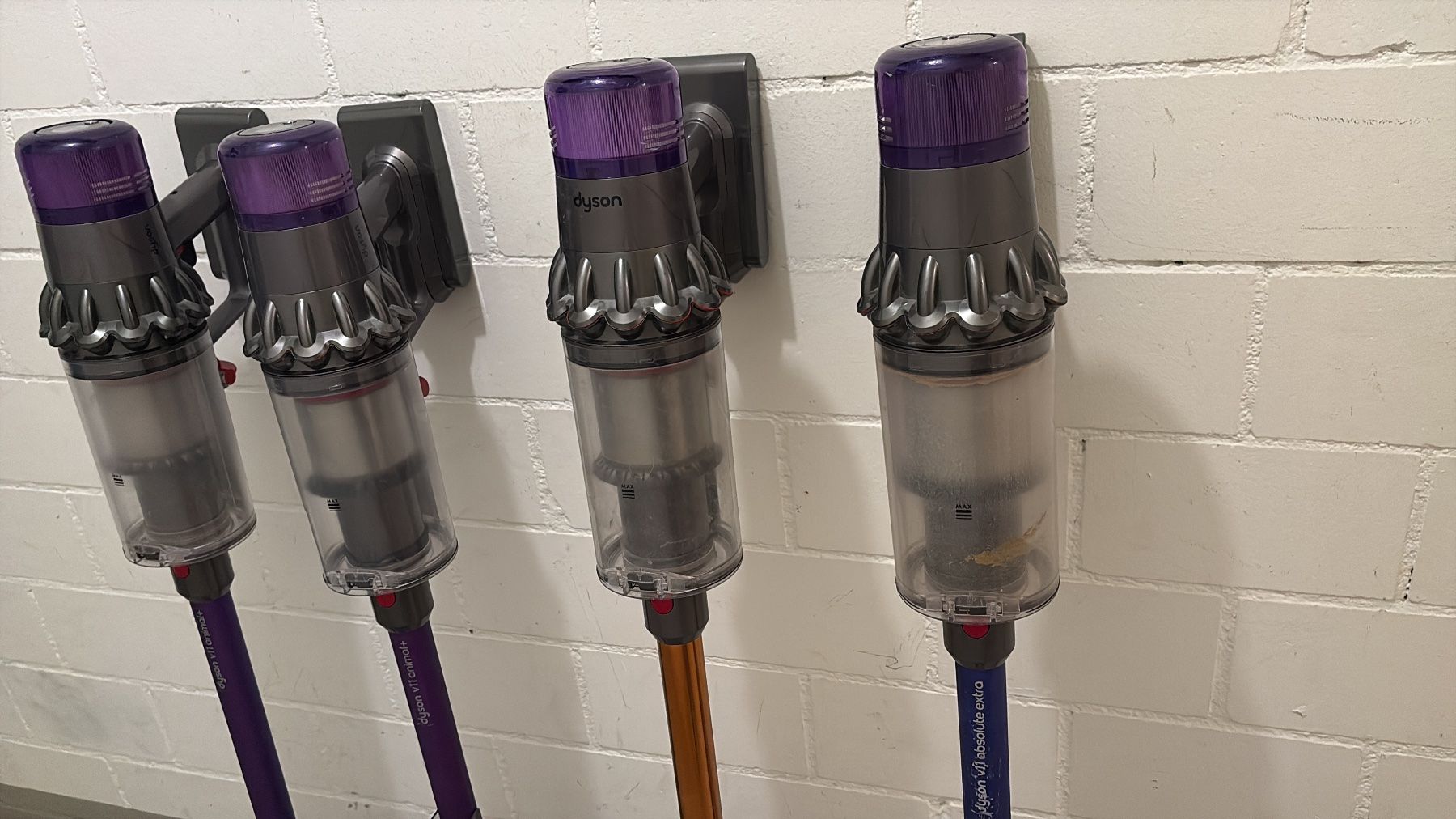 Dyson Aspirapolveri & Accessori: 4x Dyson V11 absolut  Handstaubsauger – Difettoso da Lausen venduto da sen_jm7c 3