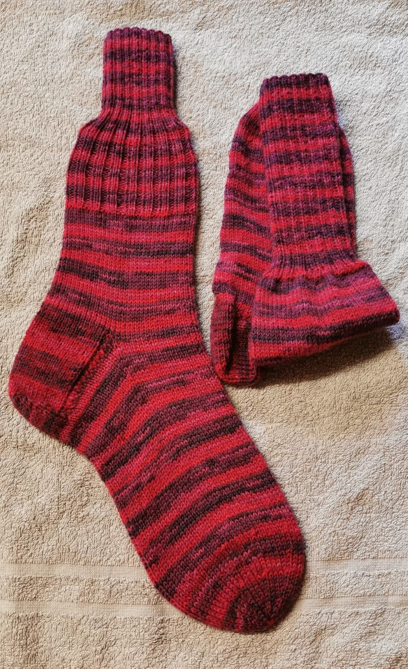 Calze: Handgestrickte Socken Gr. 41 – Nuovo (secondo la descrizione) da melchtal venduto da strickerin