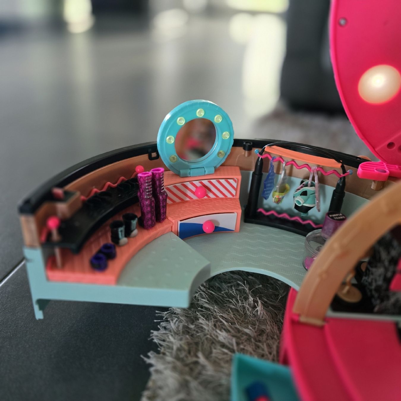 Jouets: L.O.L. Friseursalon – D'occasion à Stetten AG par monibohni01 3