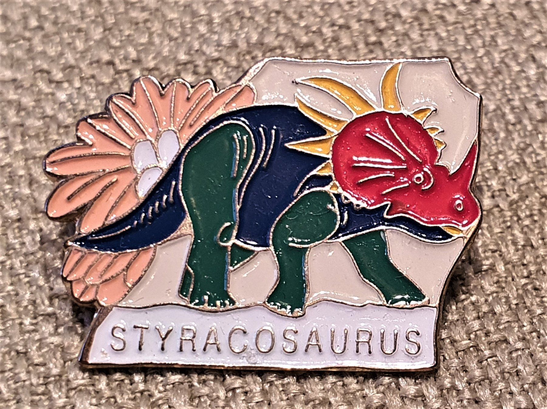 Placchette & Badge: G808 - Pin Dinosaurier – Usato da Reinach BL venduto da Boston-Verkauf