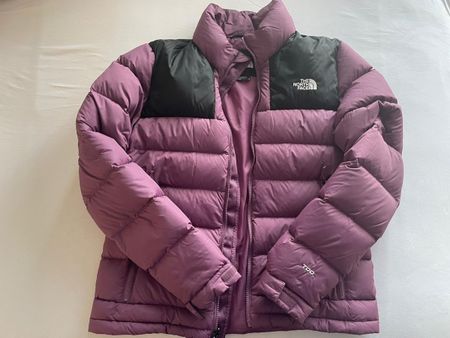 The North Face Daunenjacke Damen 700 Gr. M beere