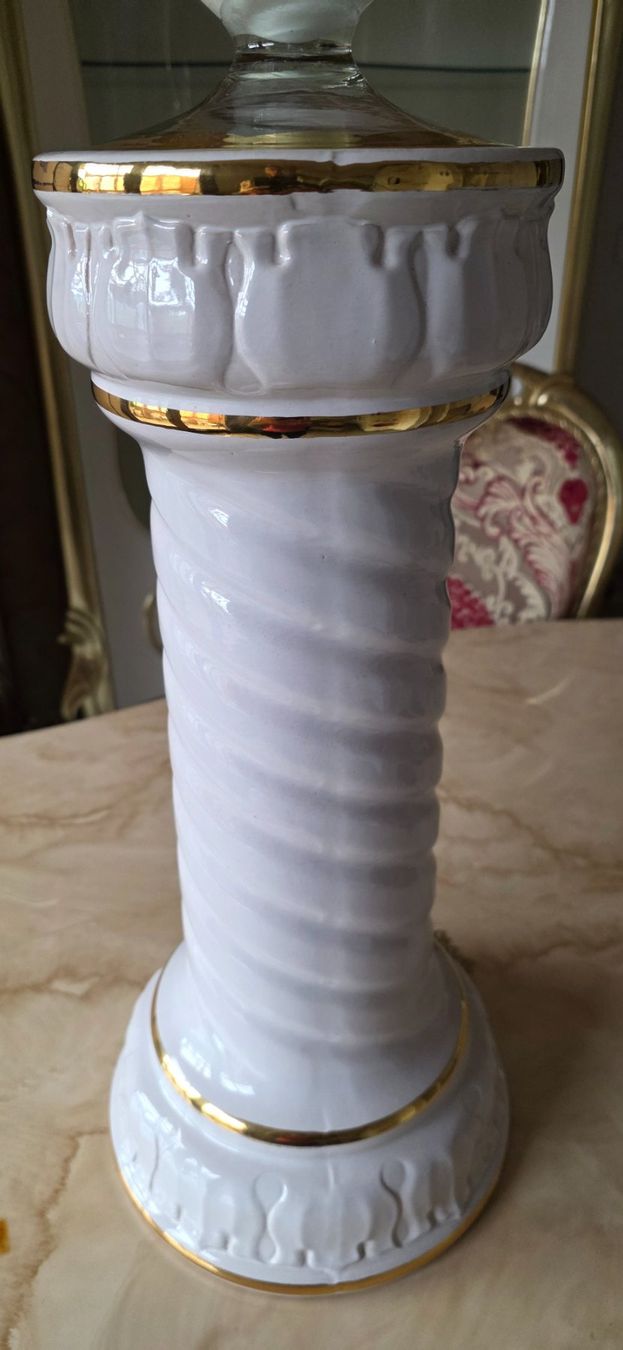 Vase & Récipients: Traumhafte Bauchvase auf Sockel – D'occasion à Kaufdorf par Nati-Nati 8