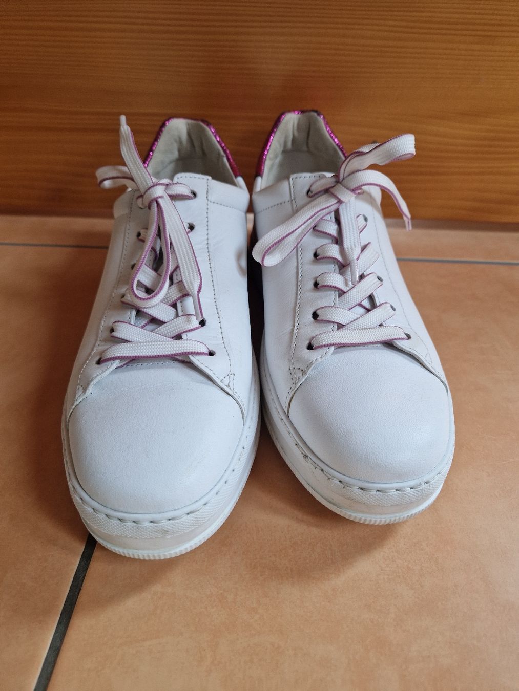 Gabor Chaussures femmes: Gabor Sneaker weiss/pink 38 – D'occasion à Lichtensteig par Cocabana_16 3