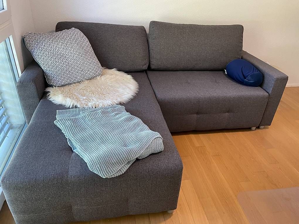 Sofas: Ecksofa in gutem Zustand – Gebraucht aus Lenzburg von Butterfly_95 1