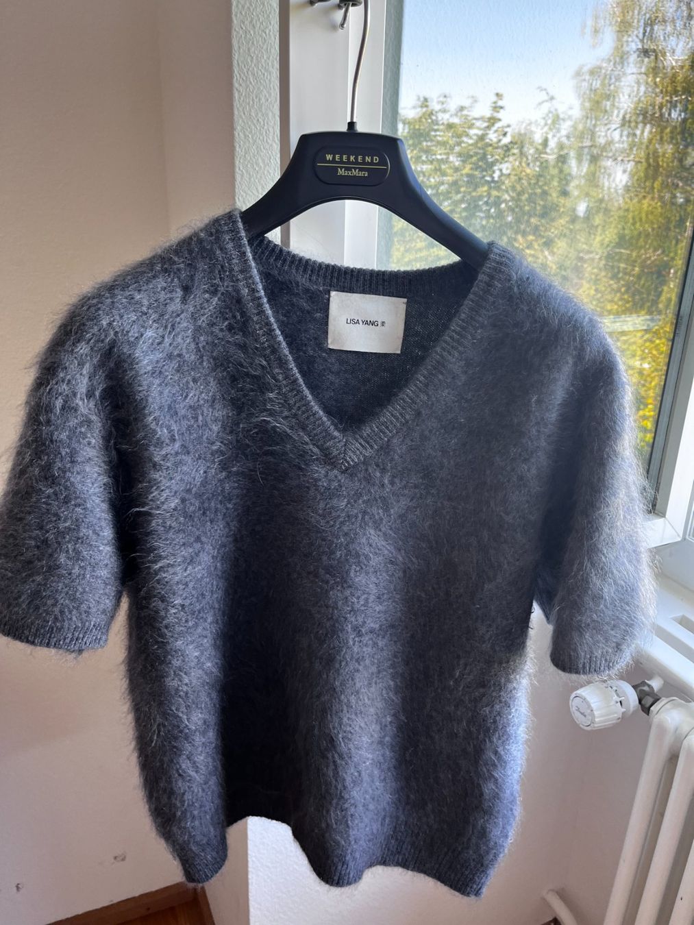 Pullover & Sweatshirts: Kashmir Kurzarm Pullover – Gebraucht aus St. Gallen von ire_98fx