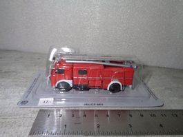 Ist 1:72 Camion Pompier LKW Feuherwehr Jelcz 003