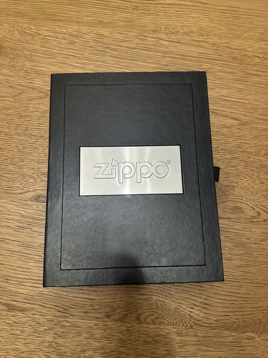 Zippo Accendini: Zippo State Quarters – Nuovo e nell'imballaggio originale da Sarnen venduto da lastmanstandig