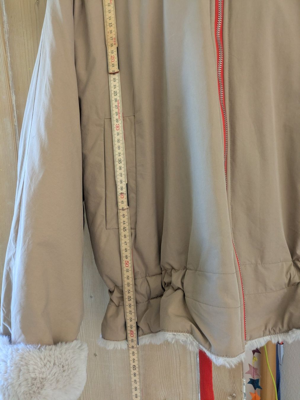 Jacken: Winterjacke aus Kunstfell – Gebraucht aus Dornach von mkh_8yst 4