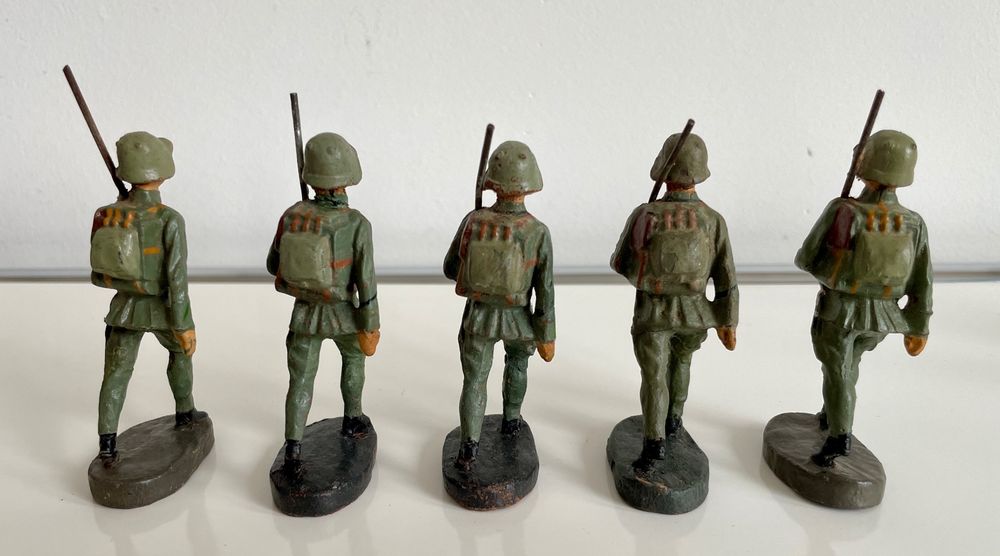 5x Spielzeugfiguren Elastolin Wehrmacht WWII 3