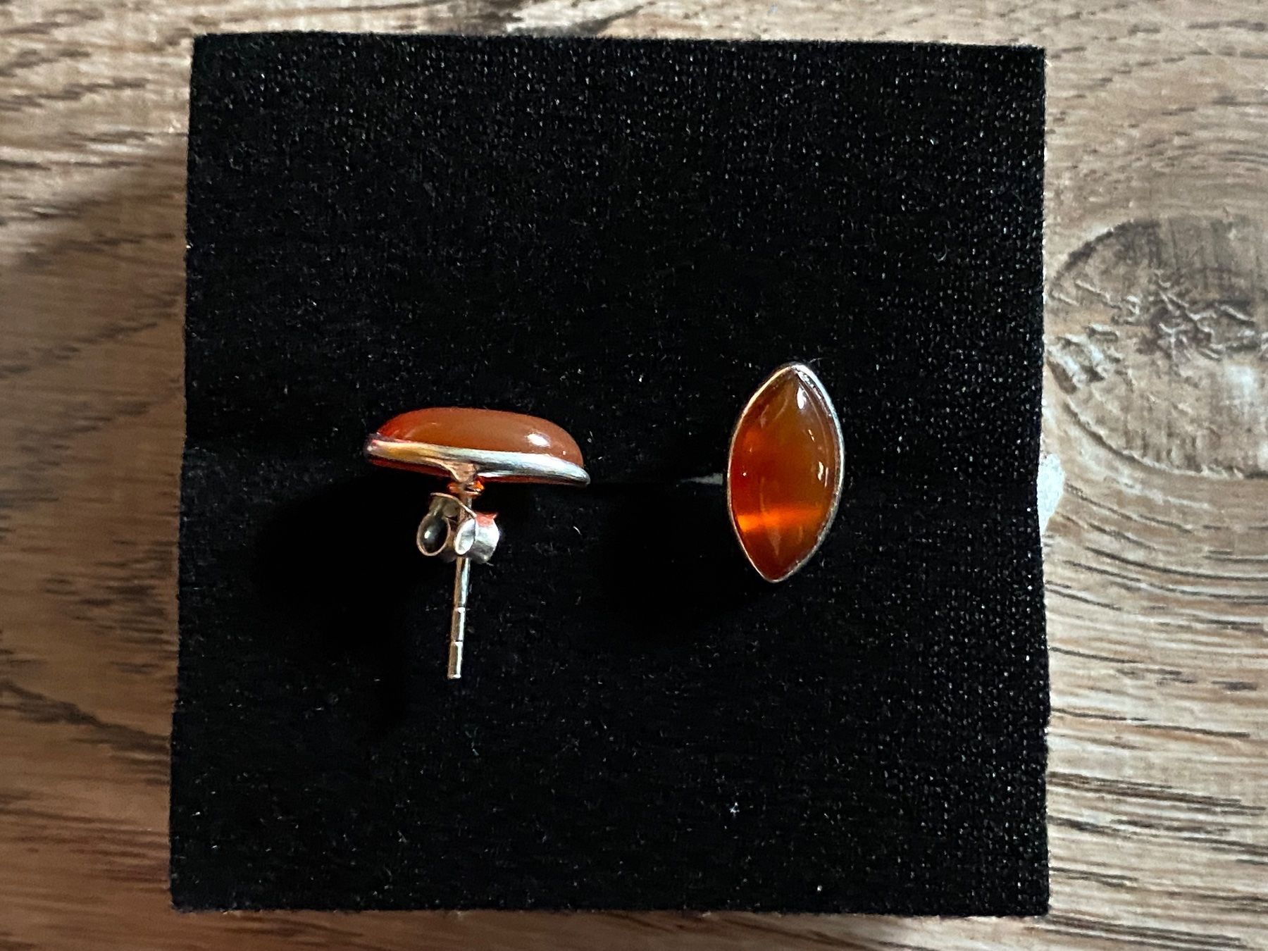Orecchini pendenti & Orecchini a lobo: Roter Achat - schlichte Silber 925 Ohrstecker – Nuovo e nell'imballaggio originale da Laax venduto da kri_95f5 3