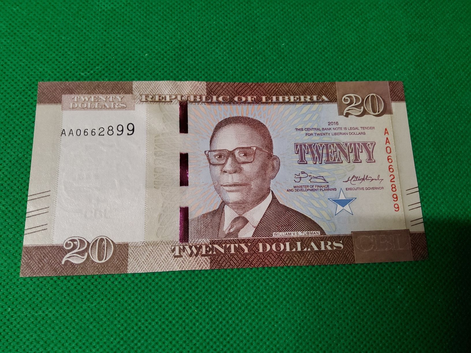 Banconote: Banknote Libéria 2016 NEU – Nuovo e nell'imballaggio originale da Herisau venduto da Nluanalucas