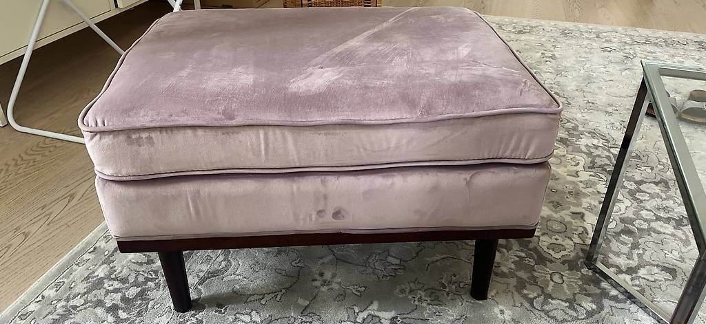 Hocker: Hocker Mauve  – Gebraucht aus Zürich von mar_7jfd