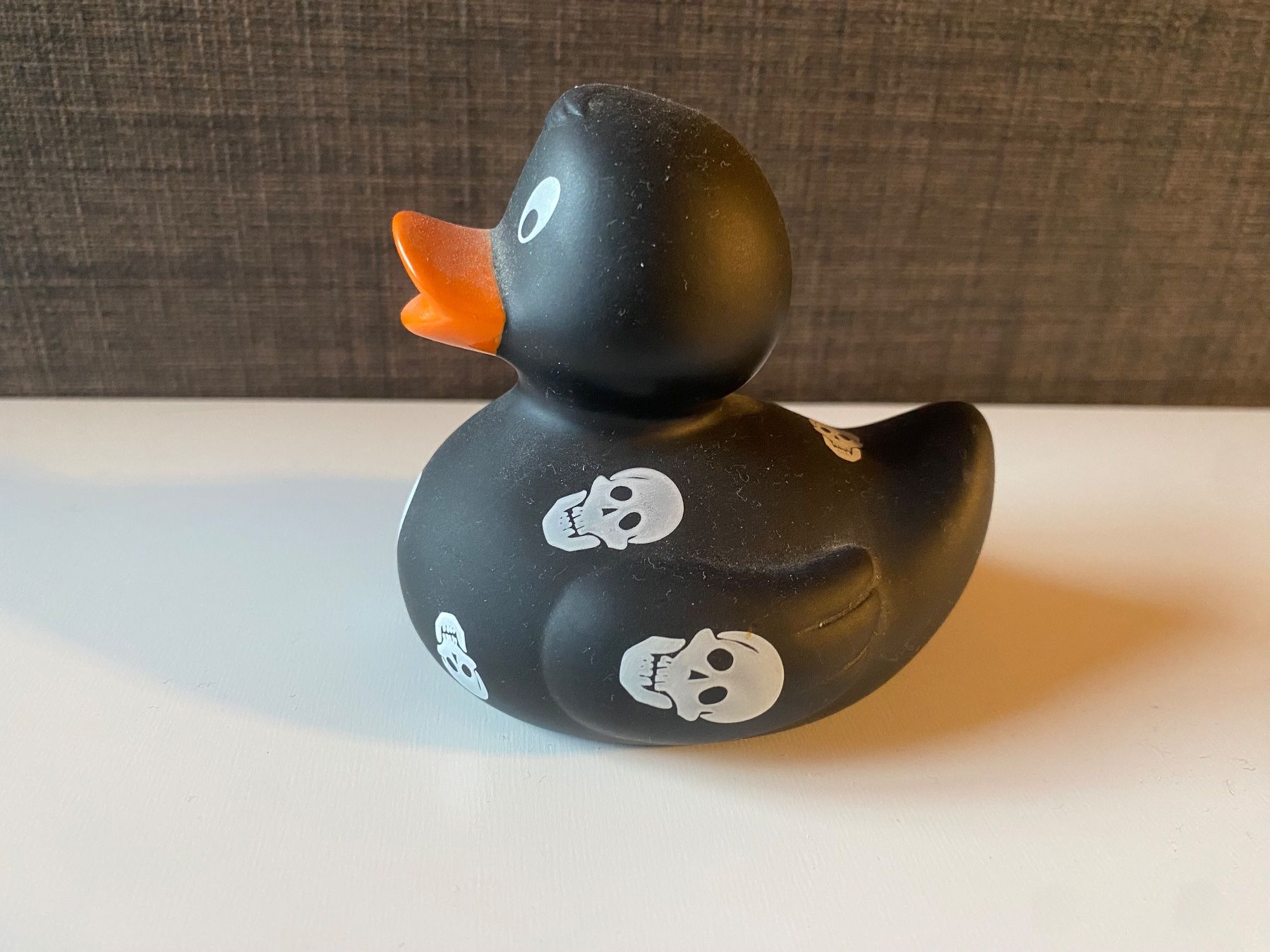 Giocattoli: Badeente Totenkopf – Usato da Vilters venduto da Zwaergli13