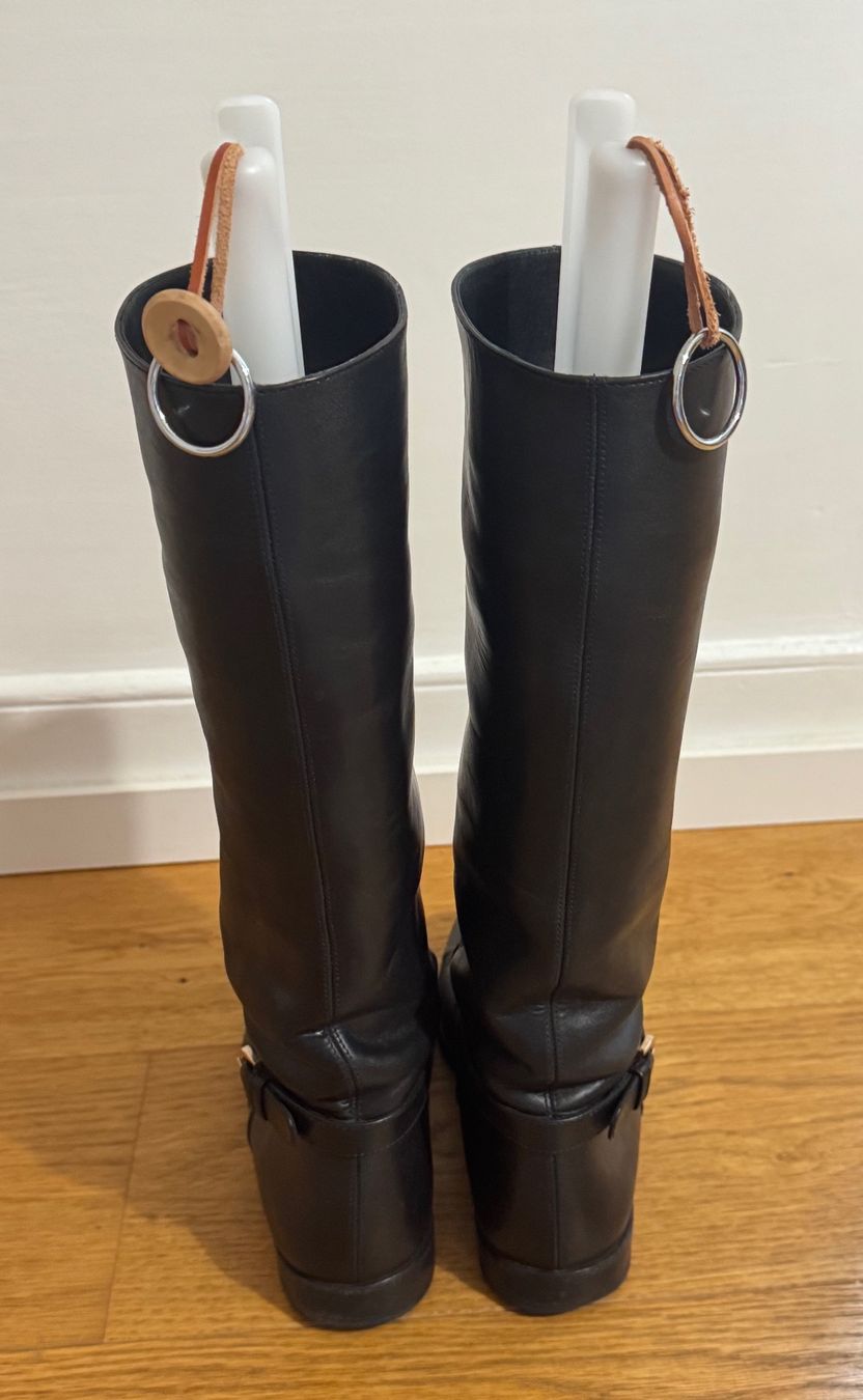 Sergio Rossi Damenschuhe: Sergio Rossi Black Leather Boots 36.5 – Gebraucht aus Neuchâtel von Neuch1 1