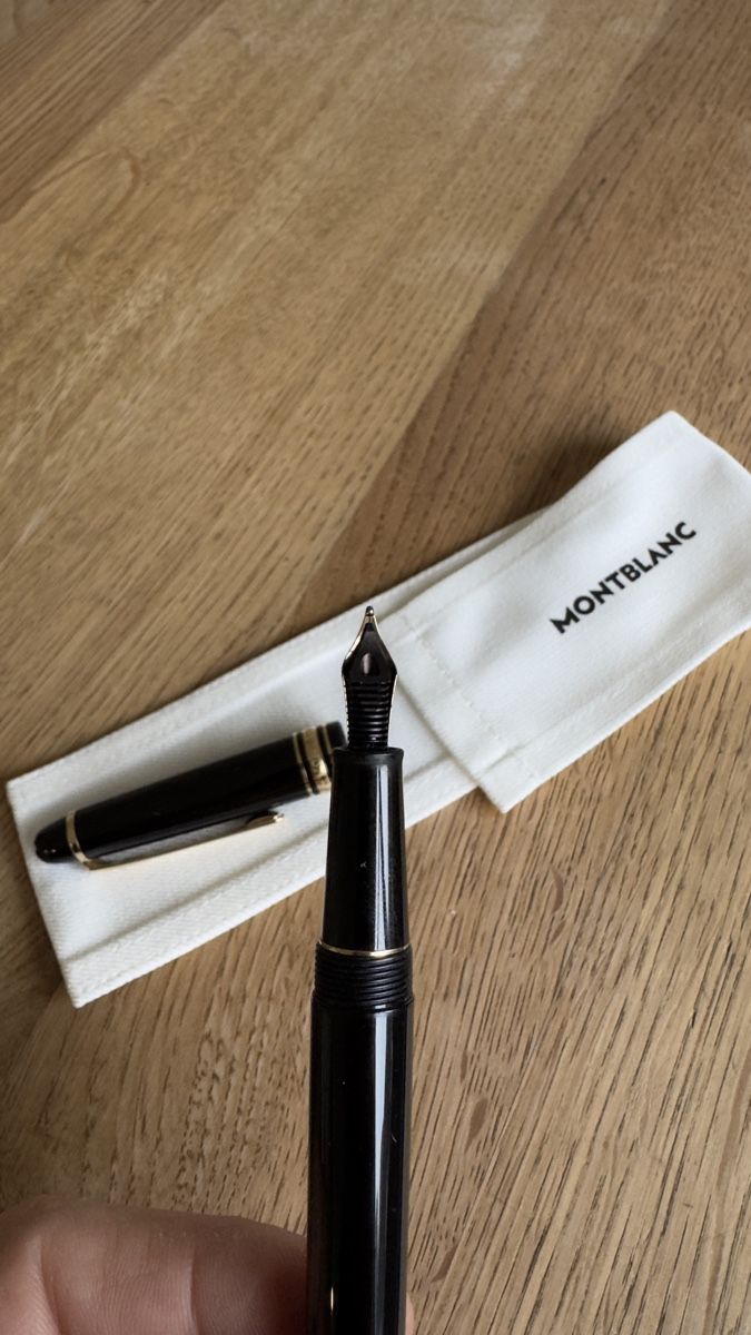Montblanc Penna & Evidenziatori: Mont-blanc Meisterstuck – Nuovo e nell'imballaggio originale da Lausanne venduto da dor_lnv8 3