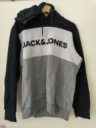 Kapuzenpullover JACK&JONES Grösse M guter Zustand