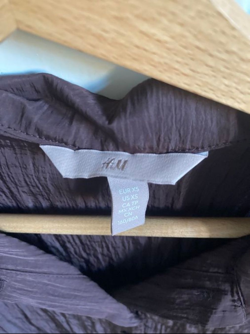 H&M Camicette: Bluse von H&M – Nuovo (secondo la descrizione) da Zürich venduto da ker_l5wm 1