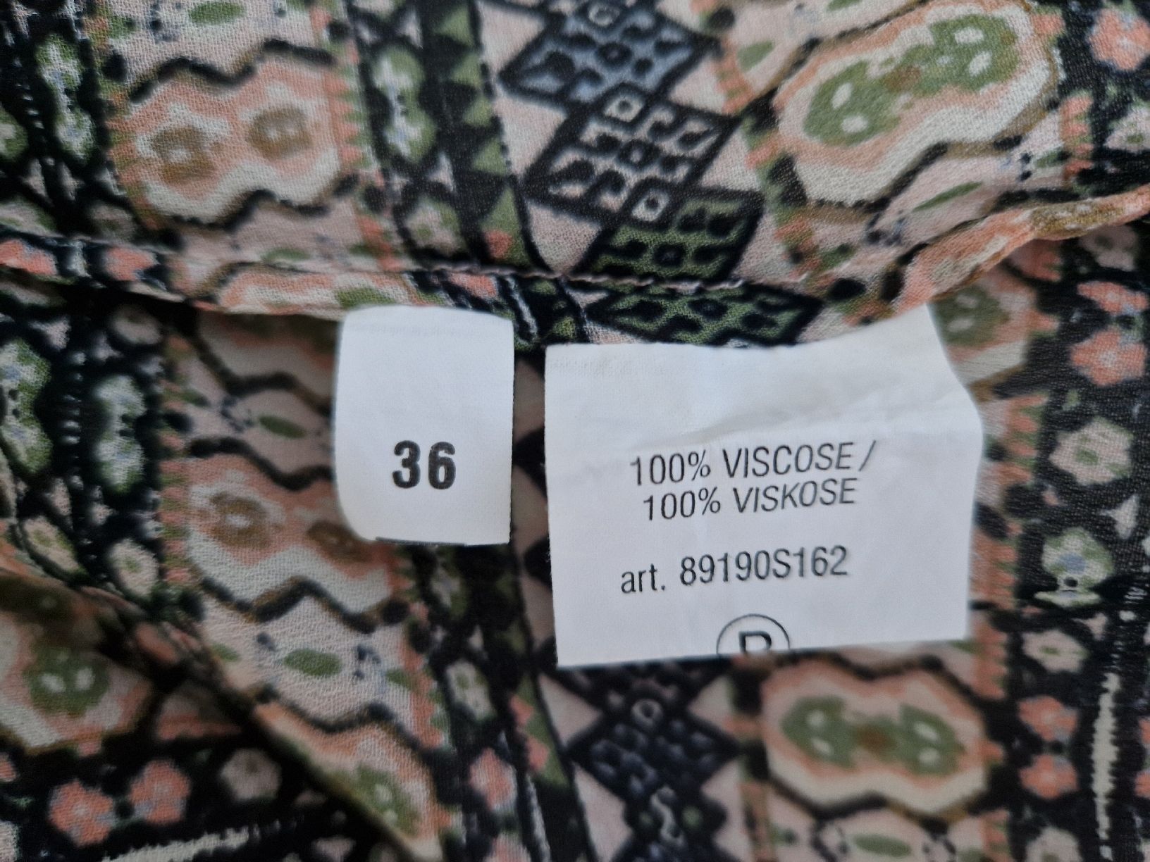 Blusen: Repeart Bluse Gr. 36 - Viskose - Top Zustand – Gebraucht aus Kloten von somsing 3