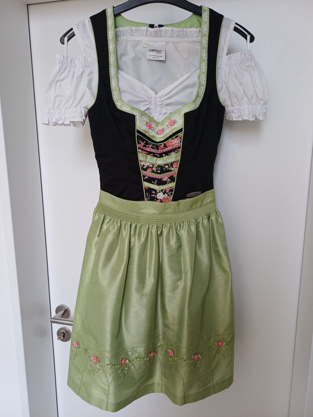 Costumi: Dirndl Spieth & Wensky / Gr. 34 / Blumenmuster – Usato da Beringen venduto da Goeppeli