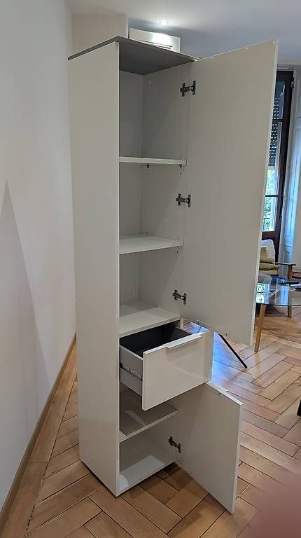 Livique Armadietti a specchio: Armoire de salle de bain/WC – Usato da Carouge GE venduto da Did23 1