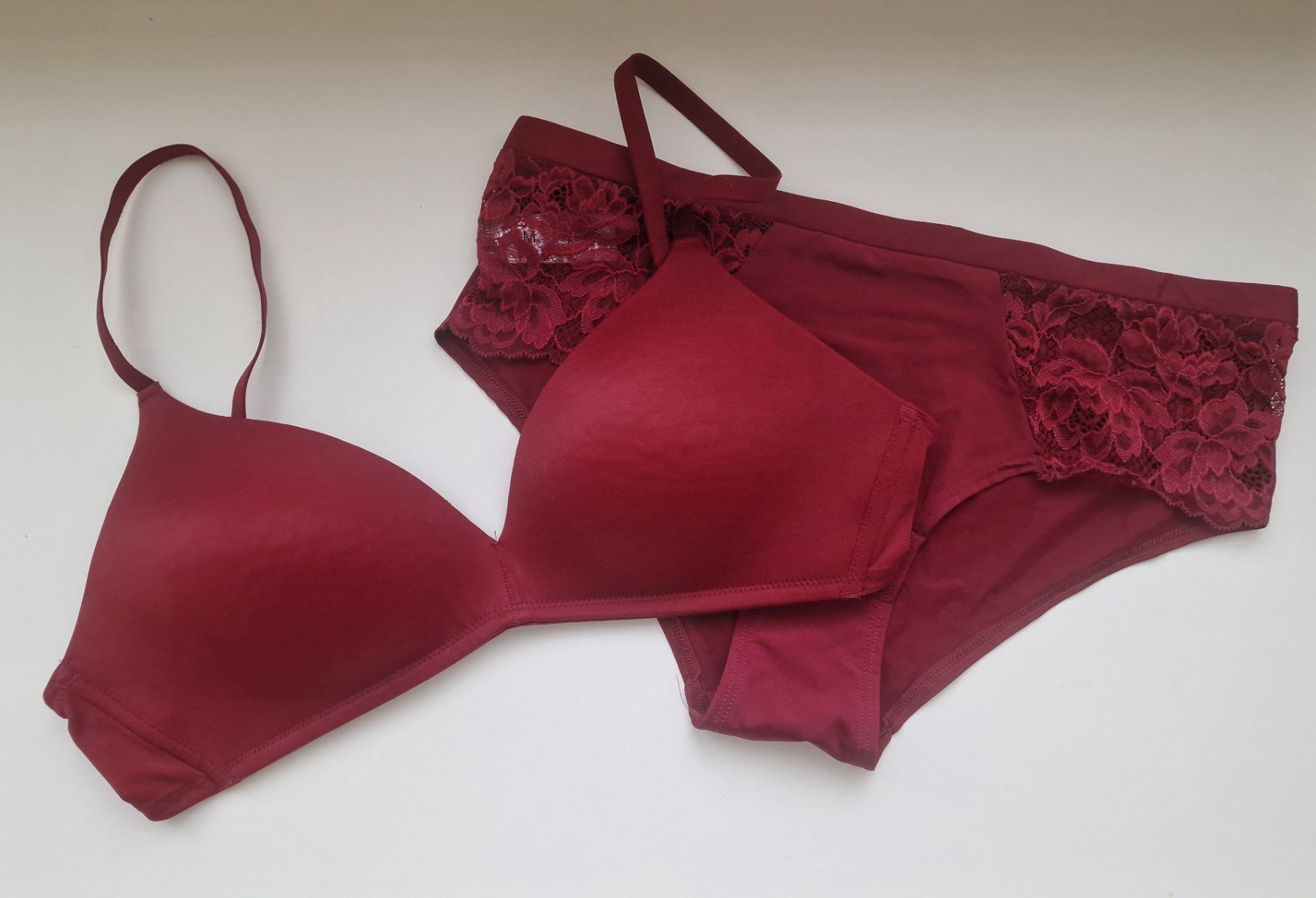 C&A Sonstige Unterwäsche: Dessous Set mit Spitze Gr. M A-Cup 80 – Gebraucht aus Hallau von CHACLA
