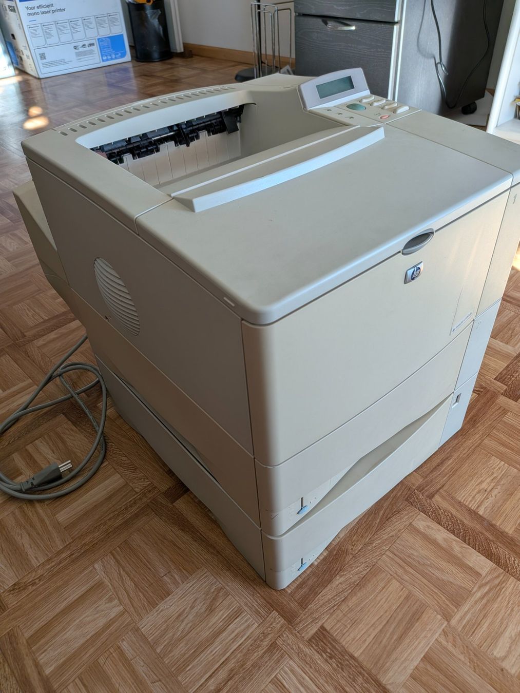 Hewlett Packard Drucker: HP LaserJet 4100dtn – Gebraucht aus Dornach von evapujadas 2