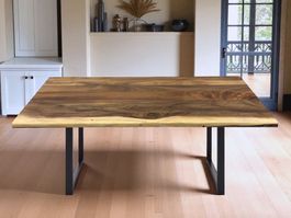 Tisch aus massivem Suar Holz 180 cm mit U-Füsse
