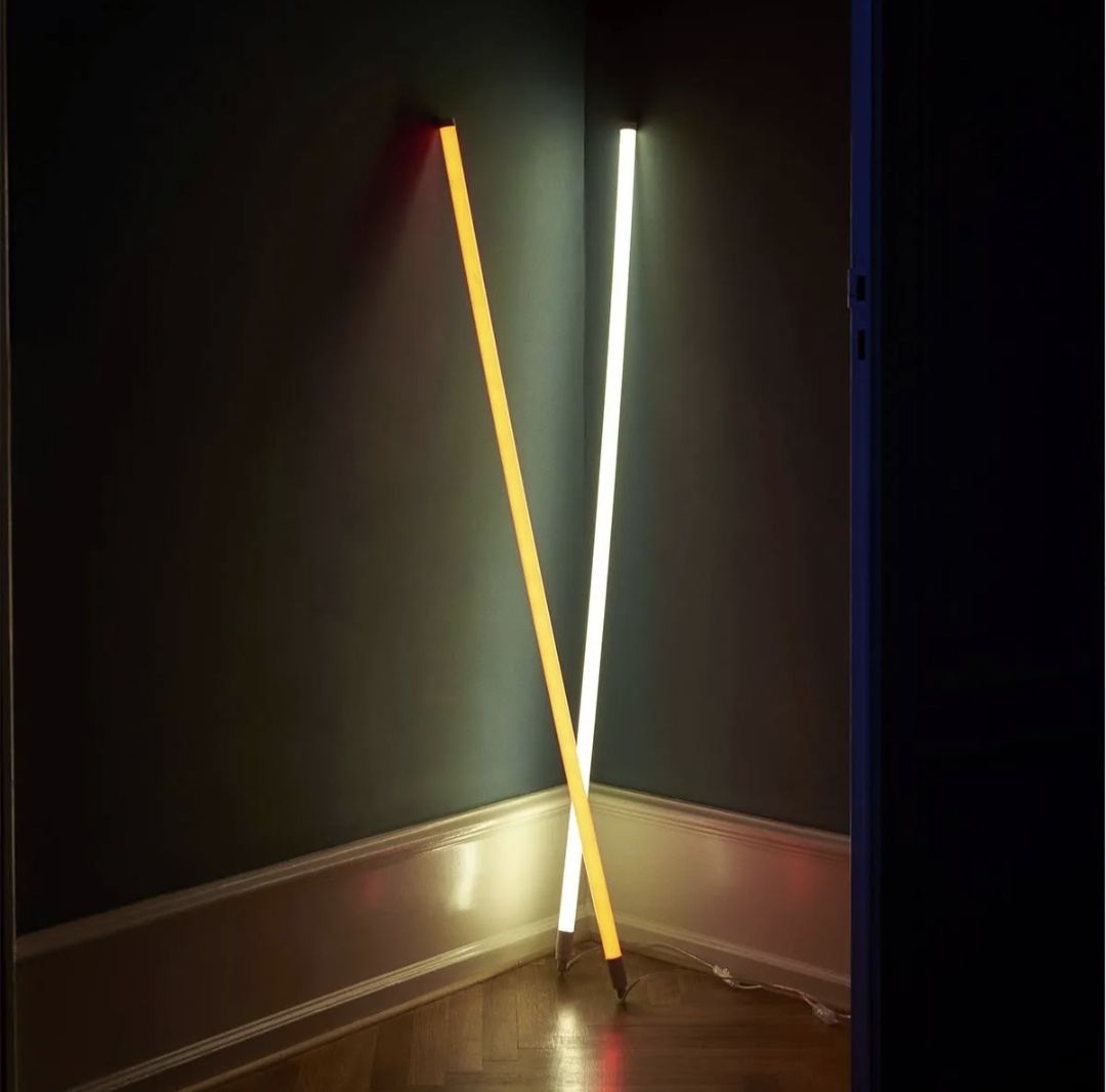 Hay Lampade: HAY Leuchtstab LED pink – Nuovo e nell'imballaggio originale da Bern venduto da a-ganz 2