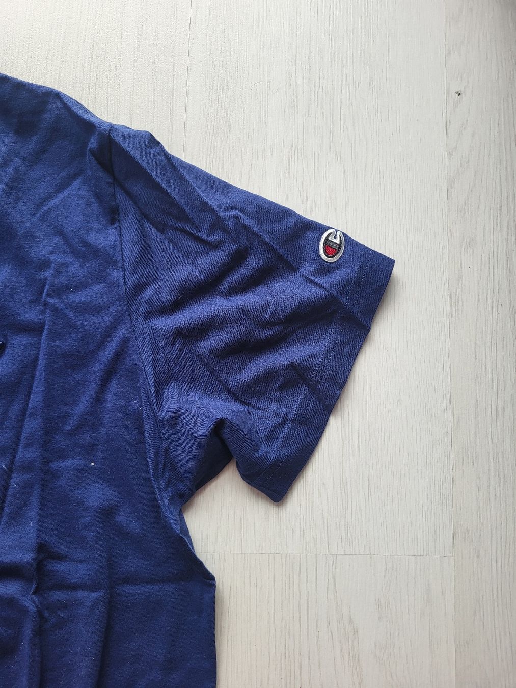 Champion T-Shirts: Champion T-Shirt neuwertig  – Neu (gemäss Beschreibung) aus Bettlach von Dimaf3 3