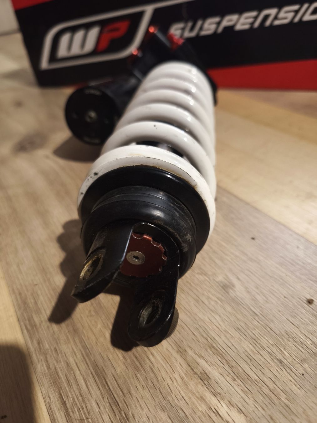Tutti i ricambio per moto: WP Trax Federbein (WP Xplor Pro) – Usato da Gossau ZH venduto da CR9 2