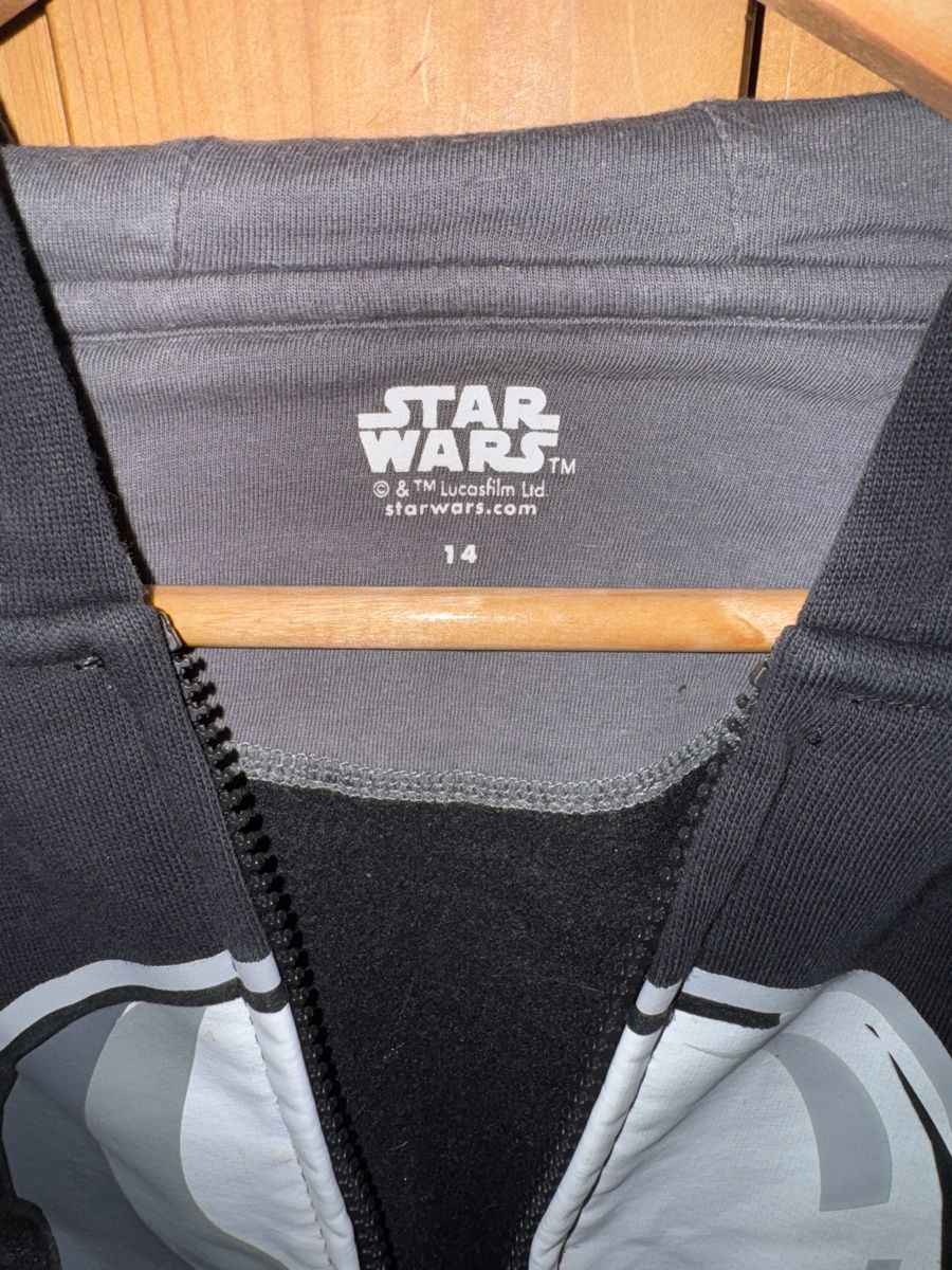Maglioni & Felpe: Sweet zippé Star Wars – Usato da Sonceboz-Sombeval venduto da Rarachel 1
