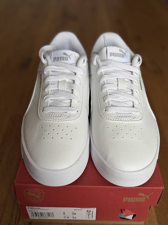 Scarpe da donna: Puma Jola / Weis & Hellbalu / Sneaker / Neu – Usato da Uttwil venduto da gol_85mj 1