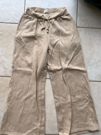 Weite Stoffhosen