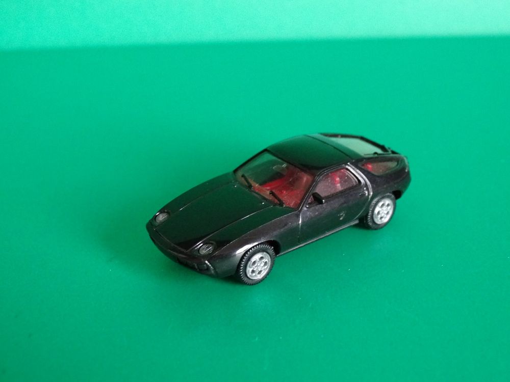 548337_4
