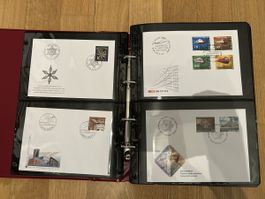 499 Briefumschläge mit Briefmarken