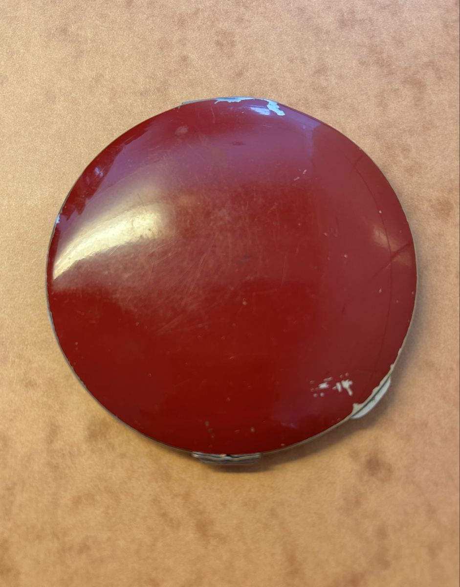 Specchi: Vintage Art Deco Rowenta Puderdose, rot, Initiale N – Usato da Bern venduto da N_Jei 1