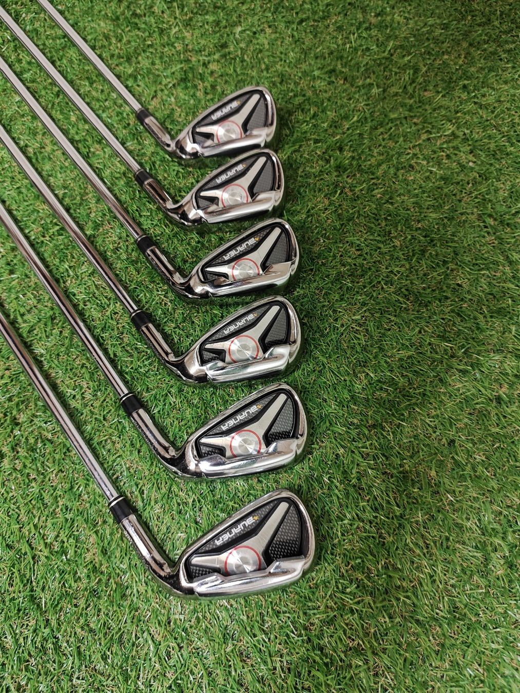 Taylor Made Mazze & Set: TaylorMade Burner Eisensatz 5-PW, Stahlschaft, Regular Flex – Usato da Uerikon venduto da Chreggus_Golfshop 1